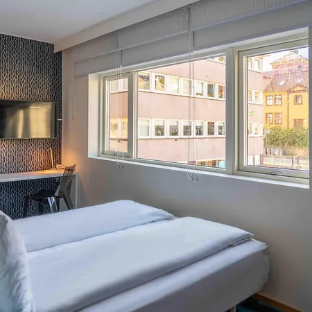 Magic Hotel Solheimsviken 3*